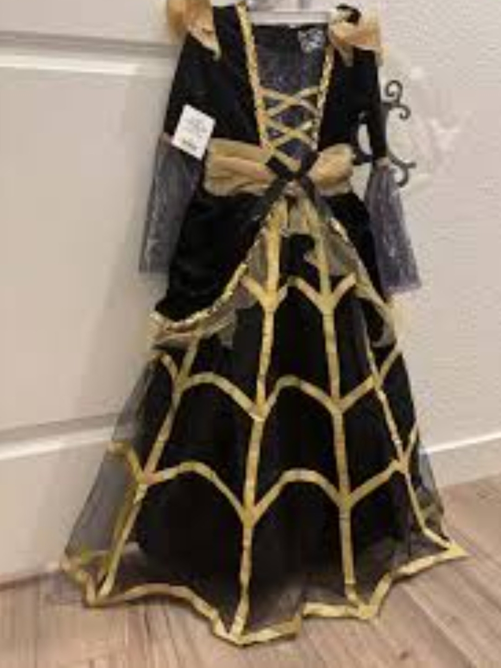Kids Black Halloween Spiderweb Costume Accessory, Sz 10-12